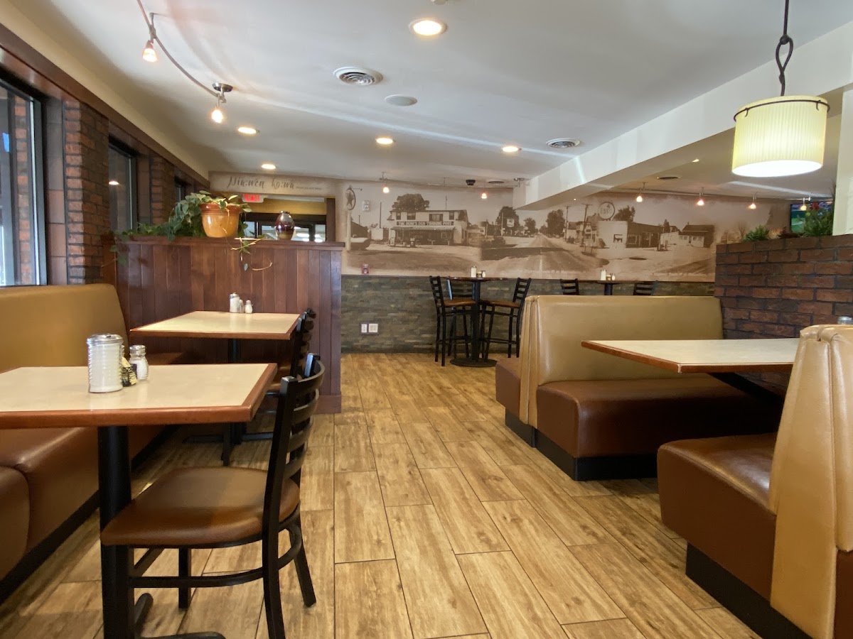 Bears Den Restaurant