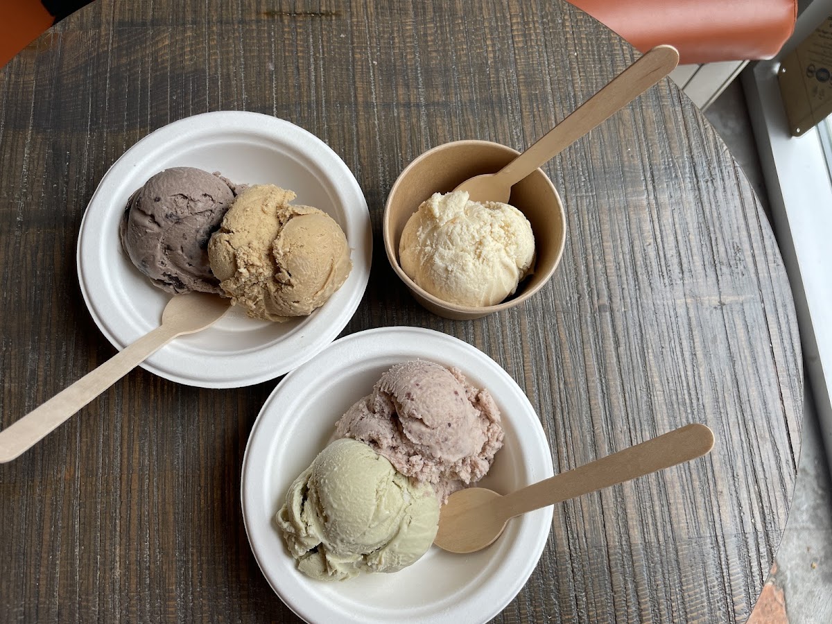 Bella's Traditional Ice Cream Photos 2