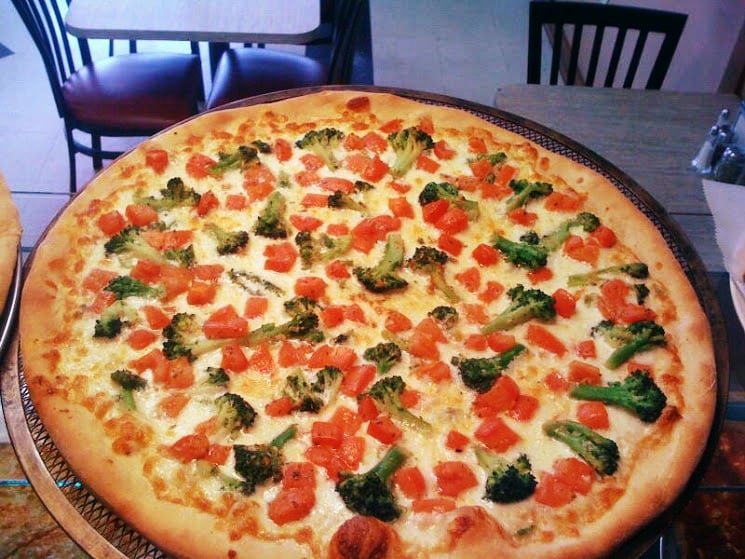 Bellisimos Pizza Photos 2