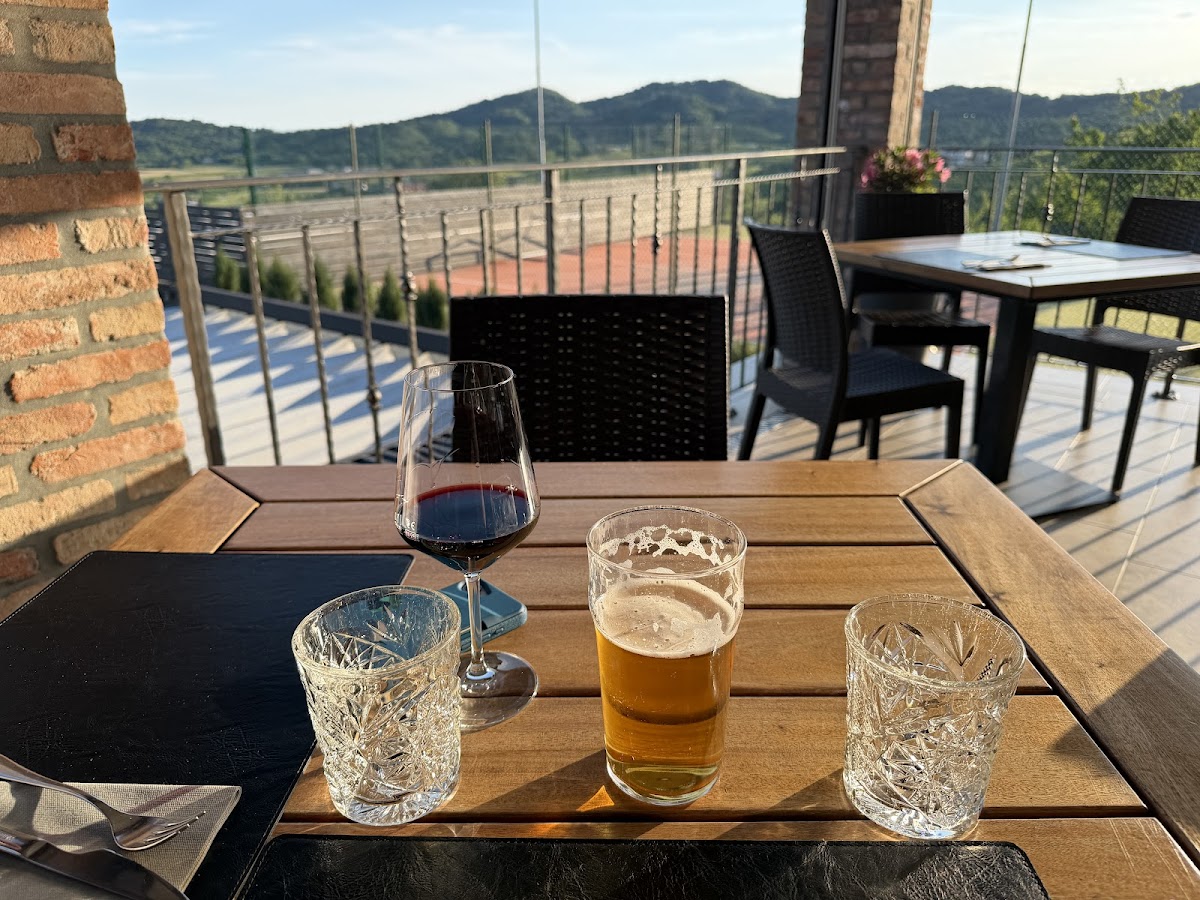 Belvin, Restaurant & Pizzeria Photos 2