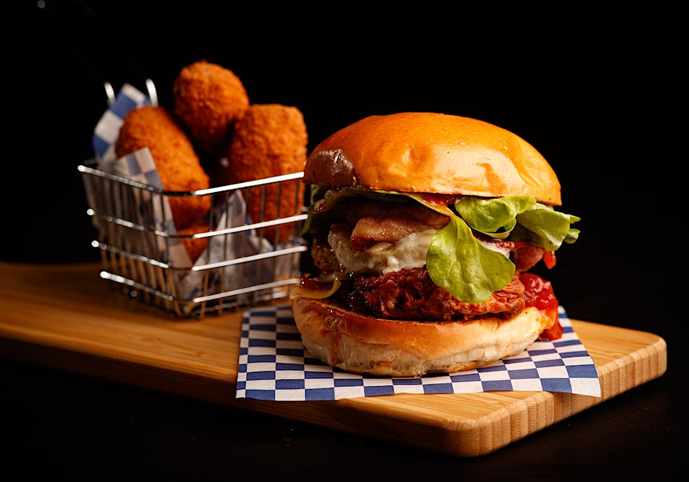 Benny's American Burger Milton Photos 2