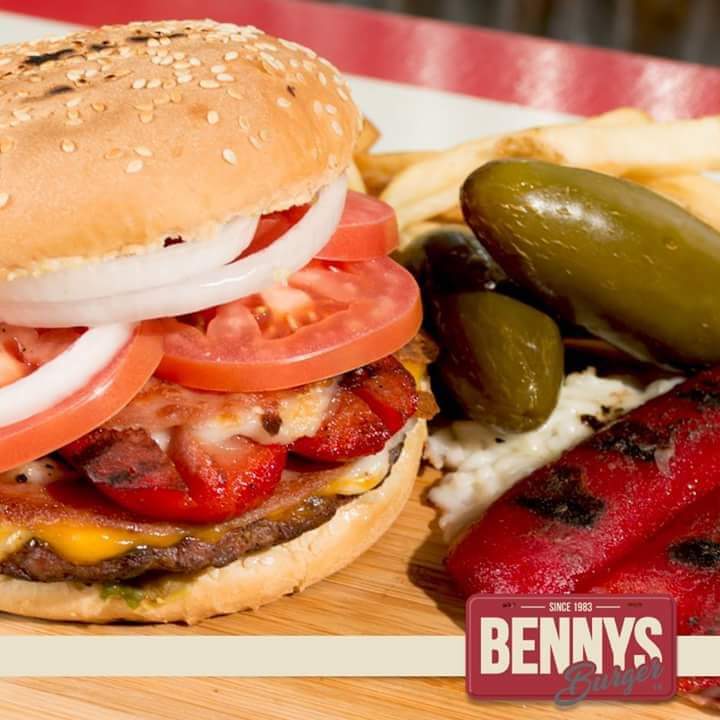 Benny's Burger Photos 2