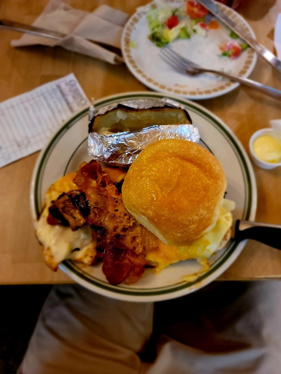 Bentley's Restaurant And Buffet Photos 9