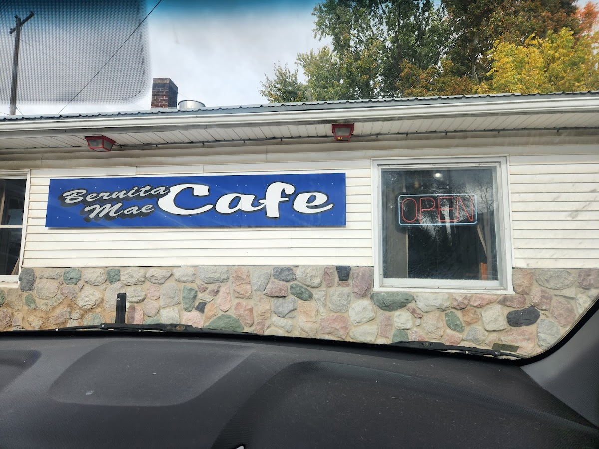 Bernita Mae Cafe