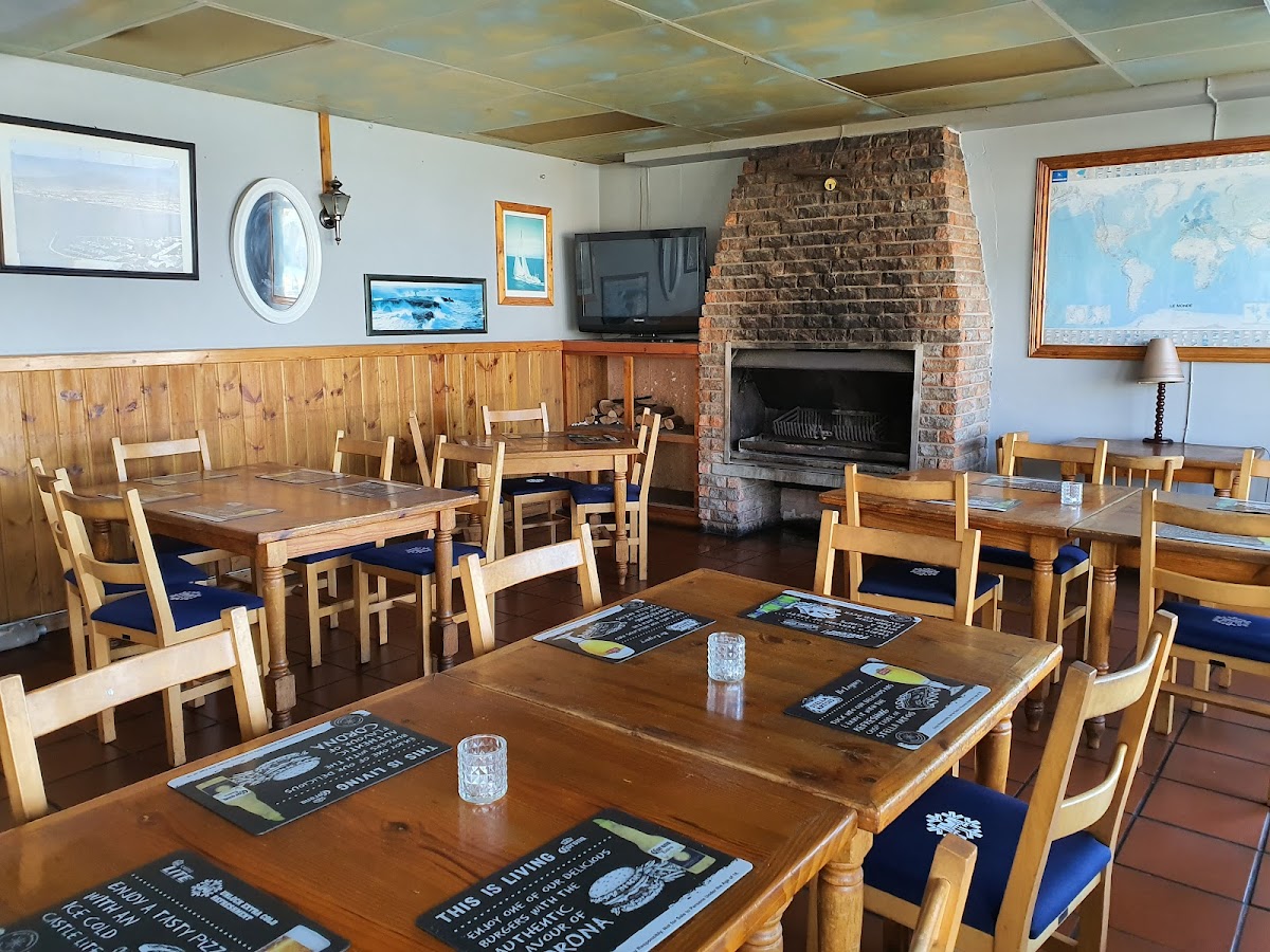 Bertie's Moorings Restaurant
