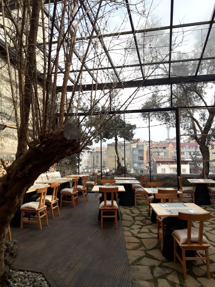 Berweuli Ala Carte Cafe Restaurant