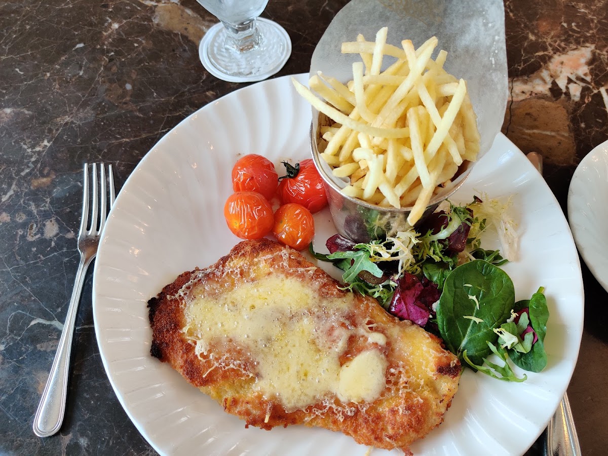 Bettys Café Tea Rooms Ilkley Photos 9