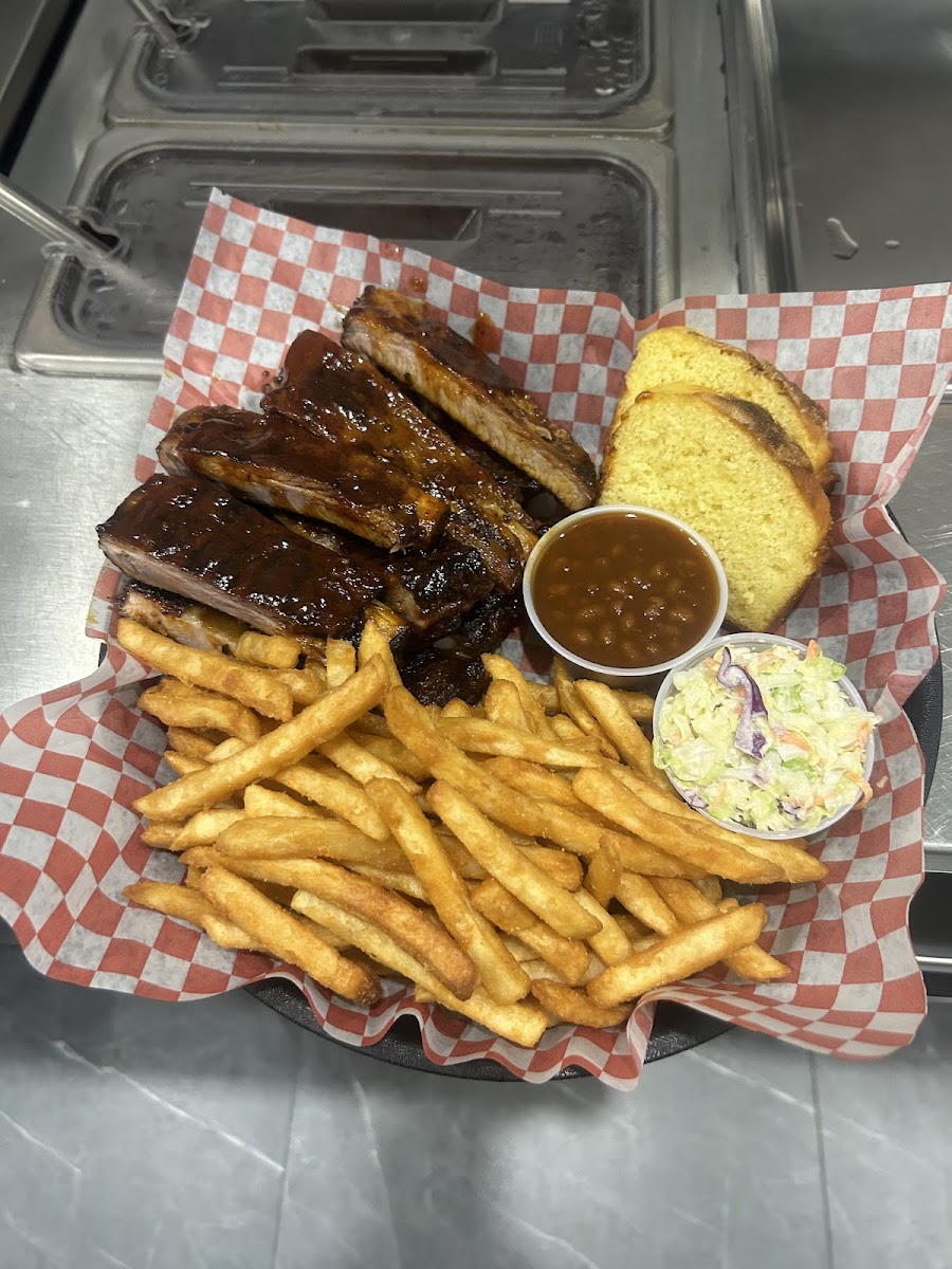 Big Bone Bbq & Wicked Wings Photos 2