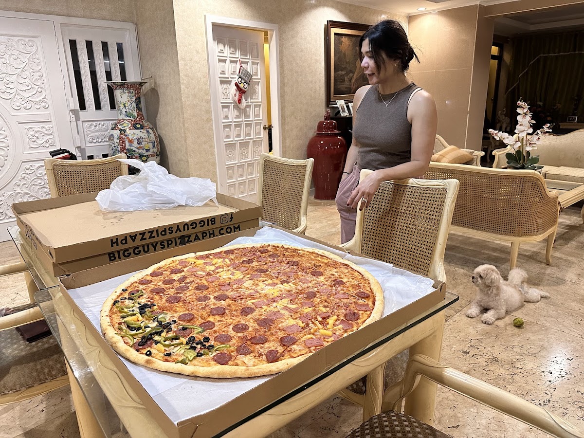 Big Guys! Pizza
