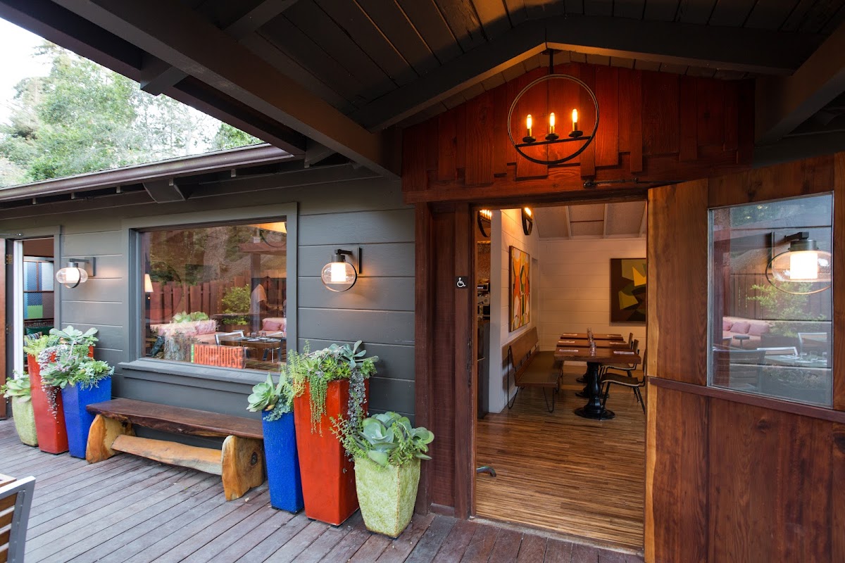 Big Sur Roadhouse