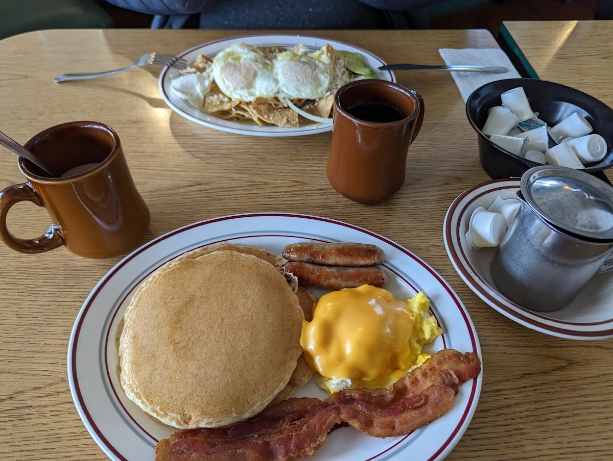 Bill's Place Photos 9
