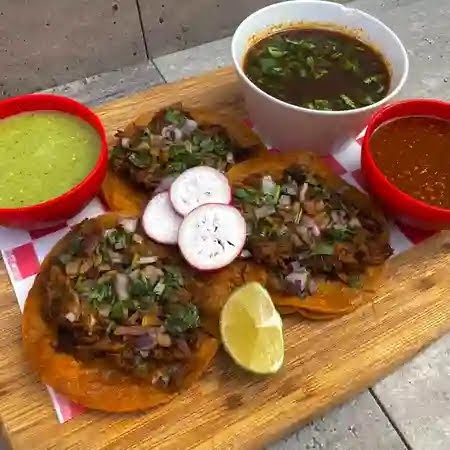 Birria De Res “La Mamalona” Photos 2