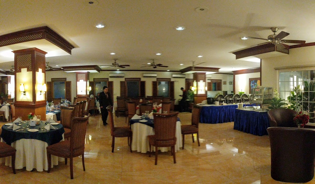 Bistro 201