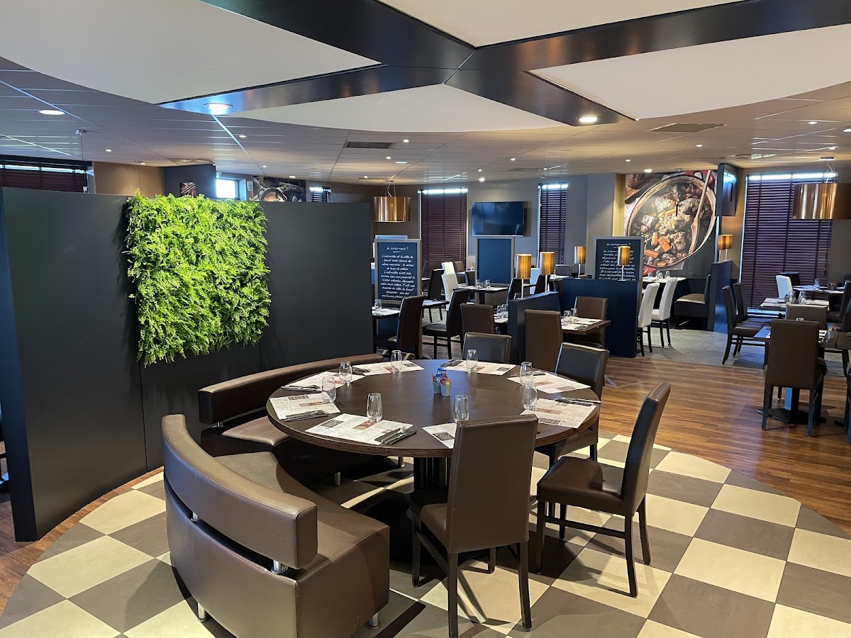 Bistro Cocotte