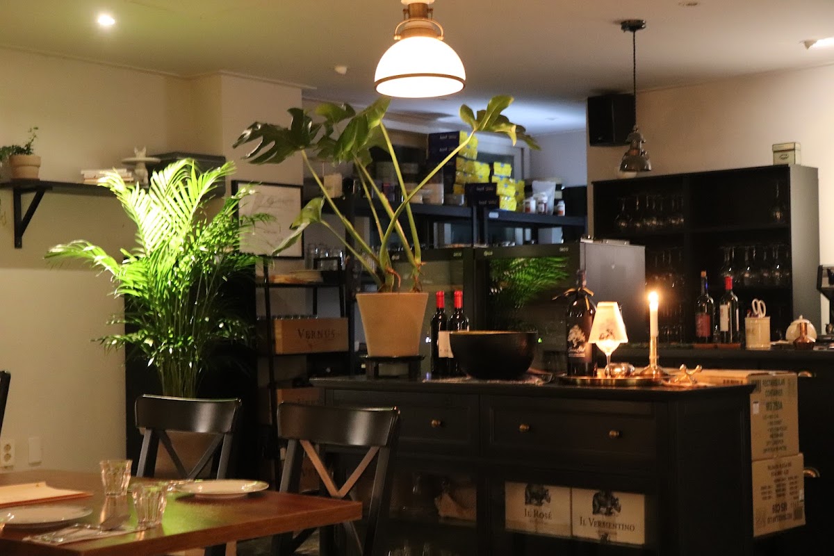 Bistro Public