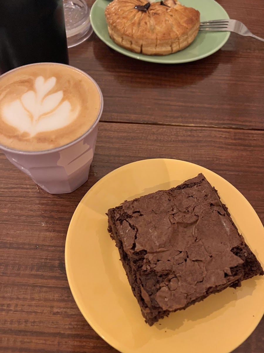 Black Cafe Photos 9