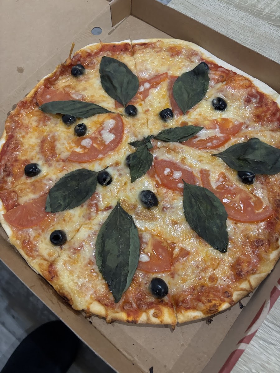 Black Pizz' Photos 9