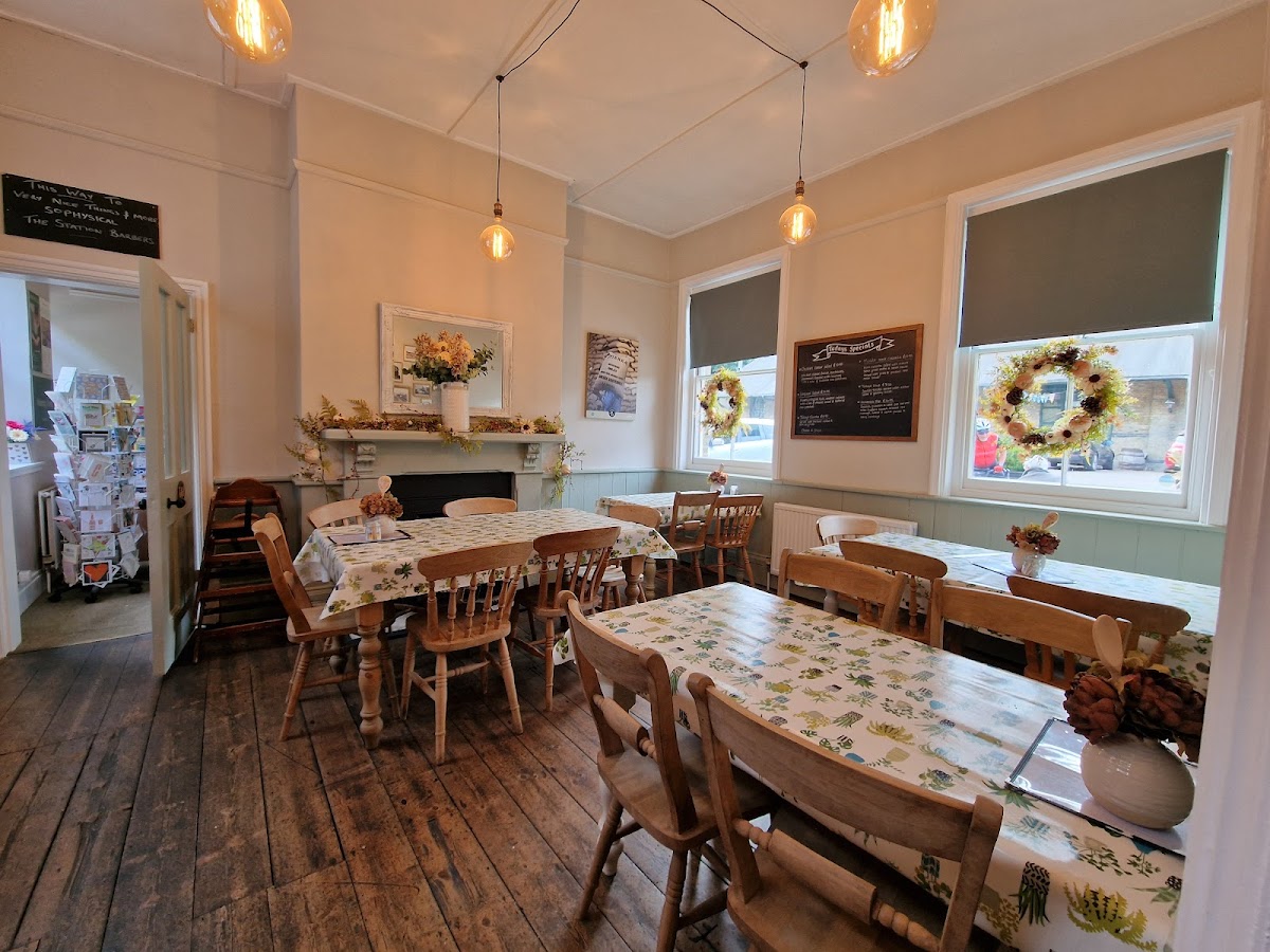 Blackham Station Cafe