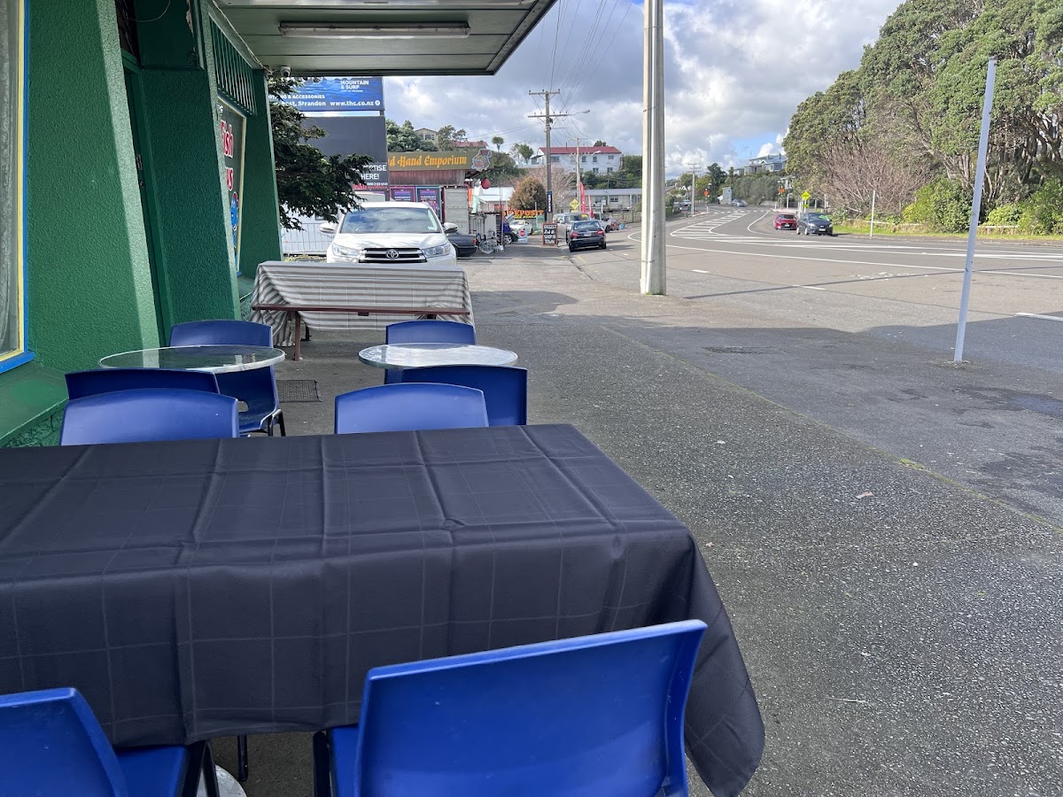 Blowfish Restaurant And Takeaway