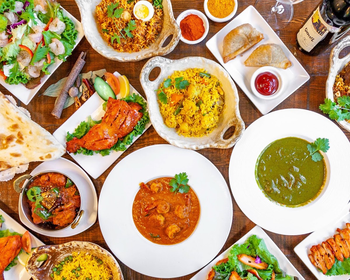 Bombay Indian Dining - Ujina ボンベイ インディアン ダイニング 宇品 Photos 2