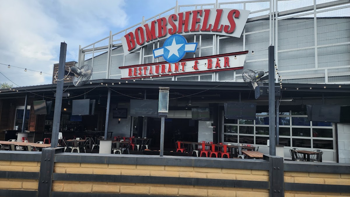 Bombshells Restaurant & Bar