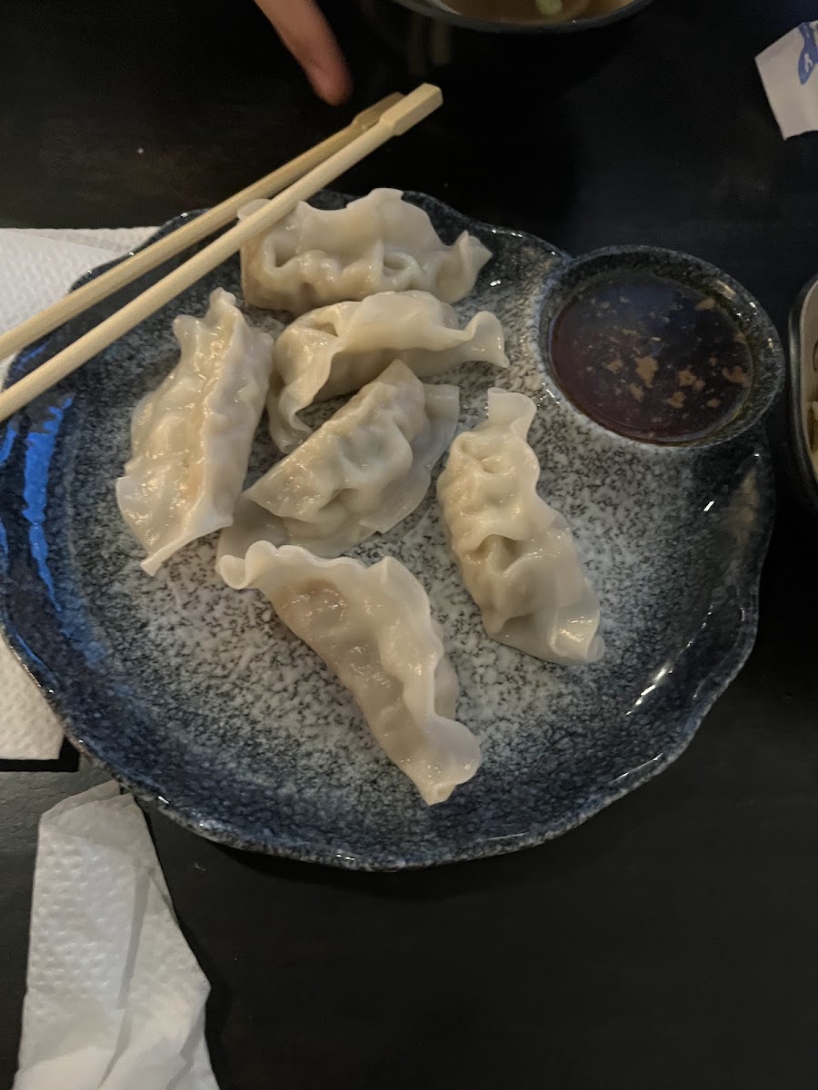 Bonzu Japanese Steakhouse & Sushi Photos 9