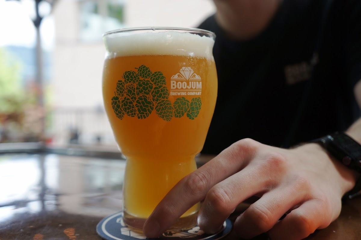 Boojum Brewery Taproom Photos 9