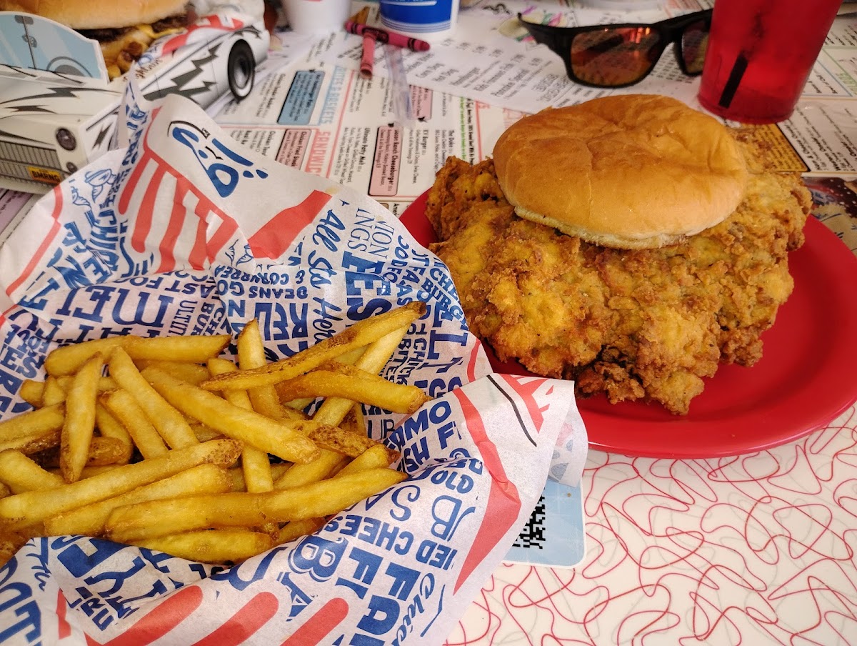 Boomarang Diner- Wagoner Photos 2