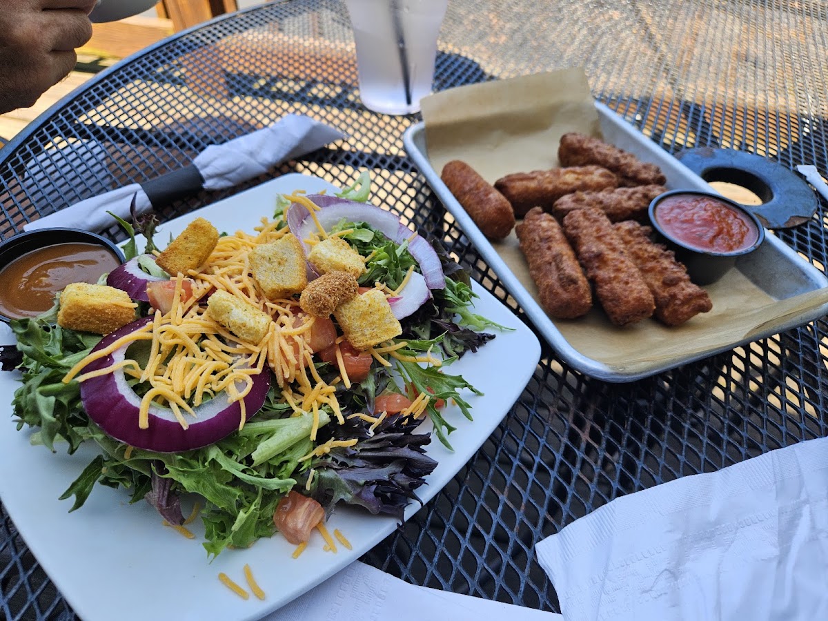 Bootleggers Grille Photos 2