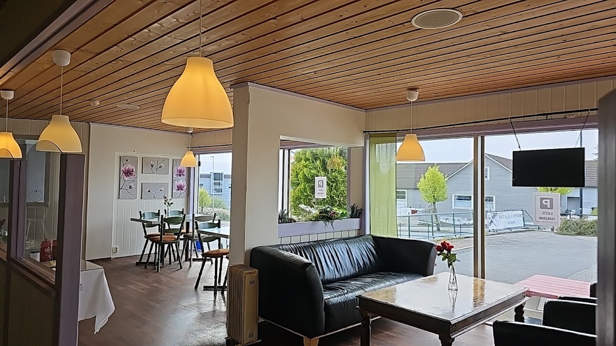 Bowlingen Cafe And Pub Photos 2