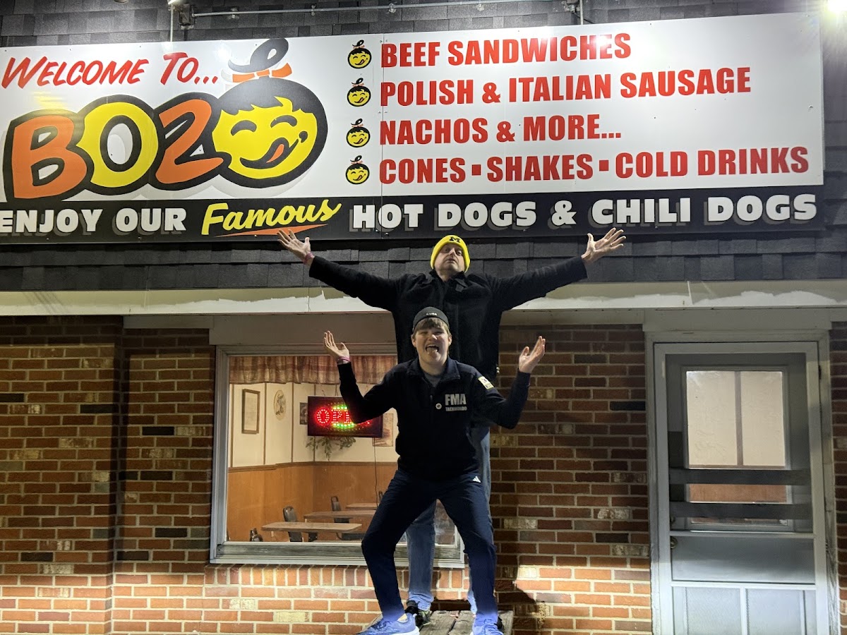 Boz Hot Dogs