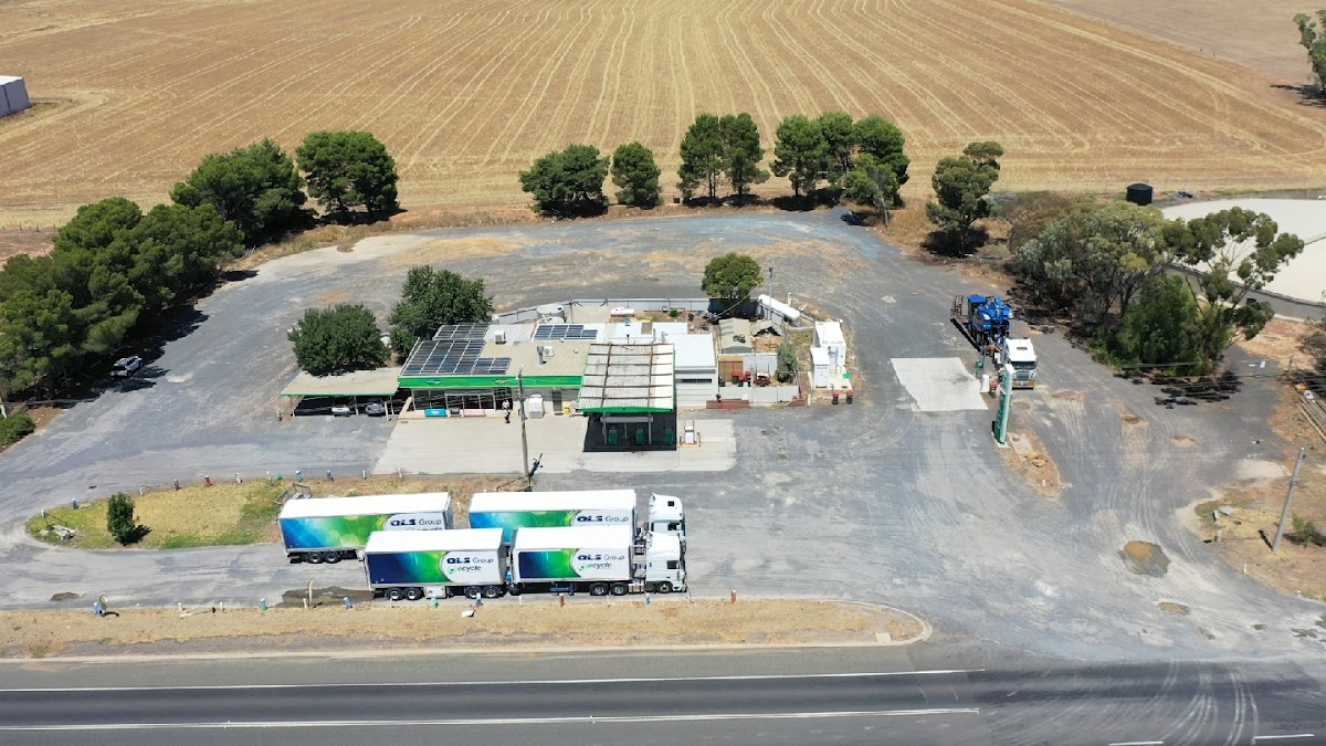 Bp Nhill Road House Photos 2