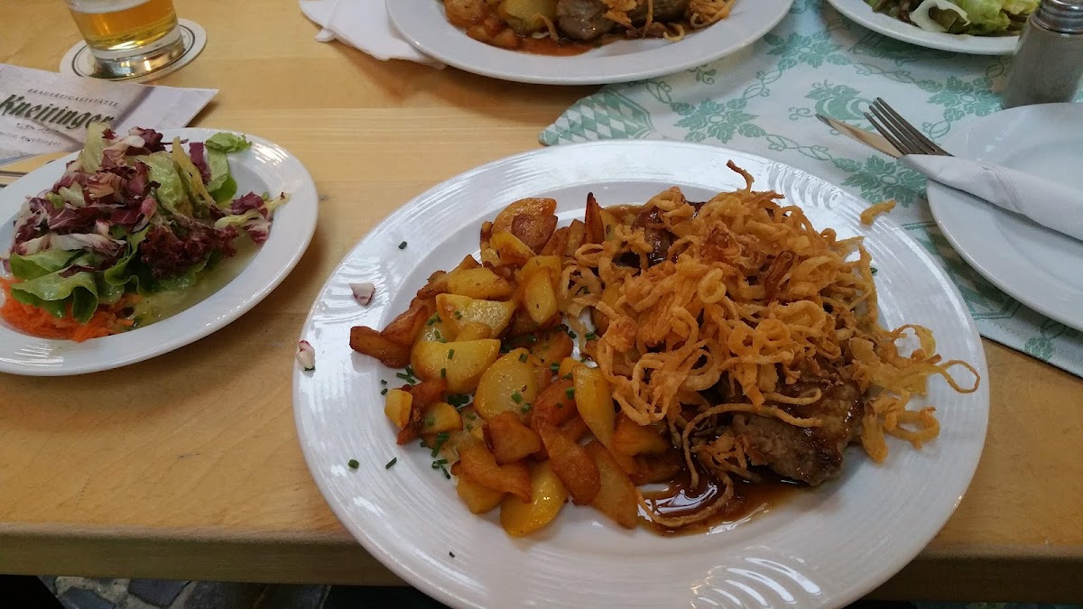 Brauereigaststätte Kneitinger Photos 9