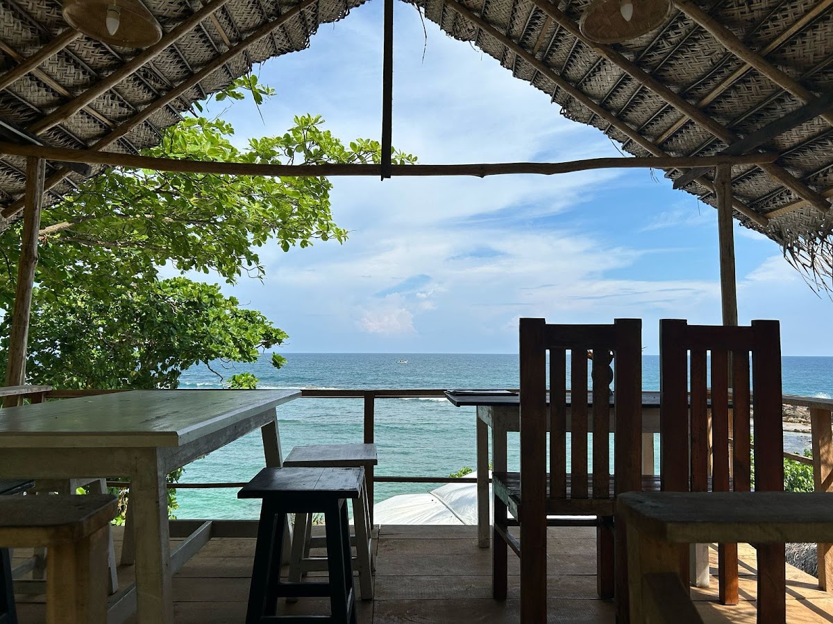 Bree Seafood Restaurant Turtle Point Batheegama