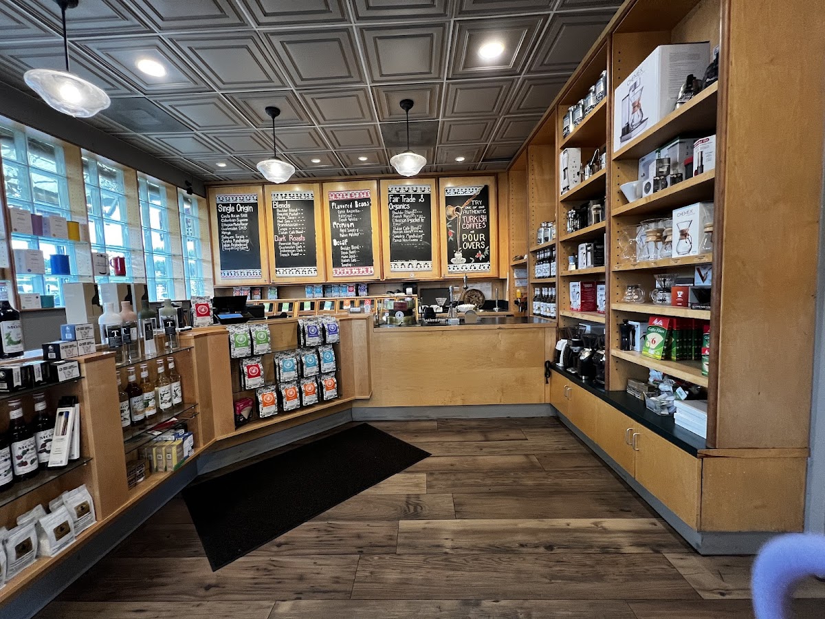 Brewing Market Coffee Photos 2