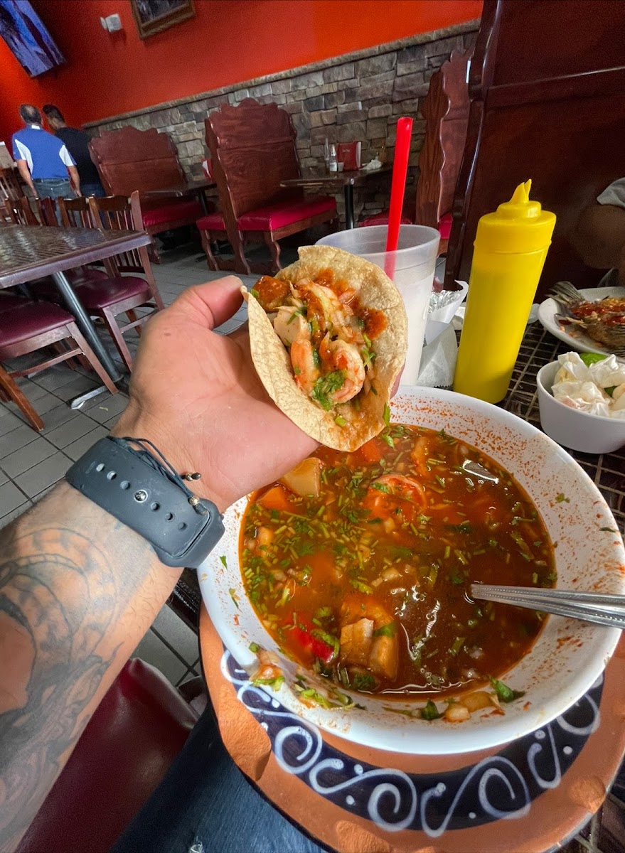 Brito's Restaurant & Bar Photos 9