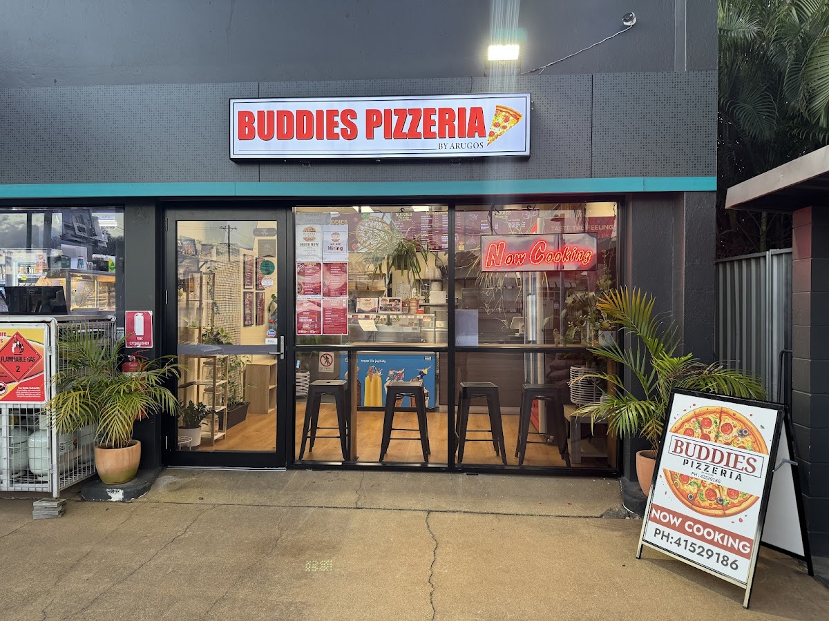 Buddies Pizzeria