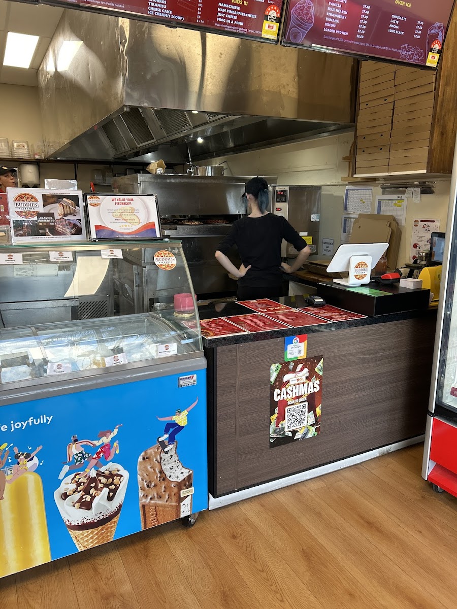 Buddies Pizzeria Photos 2