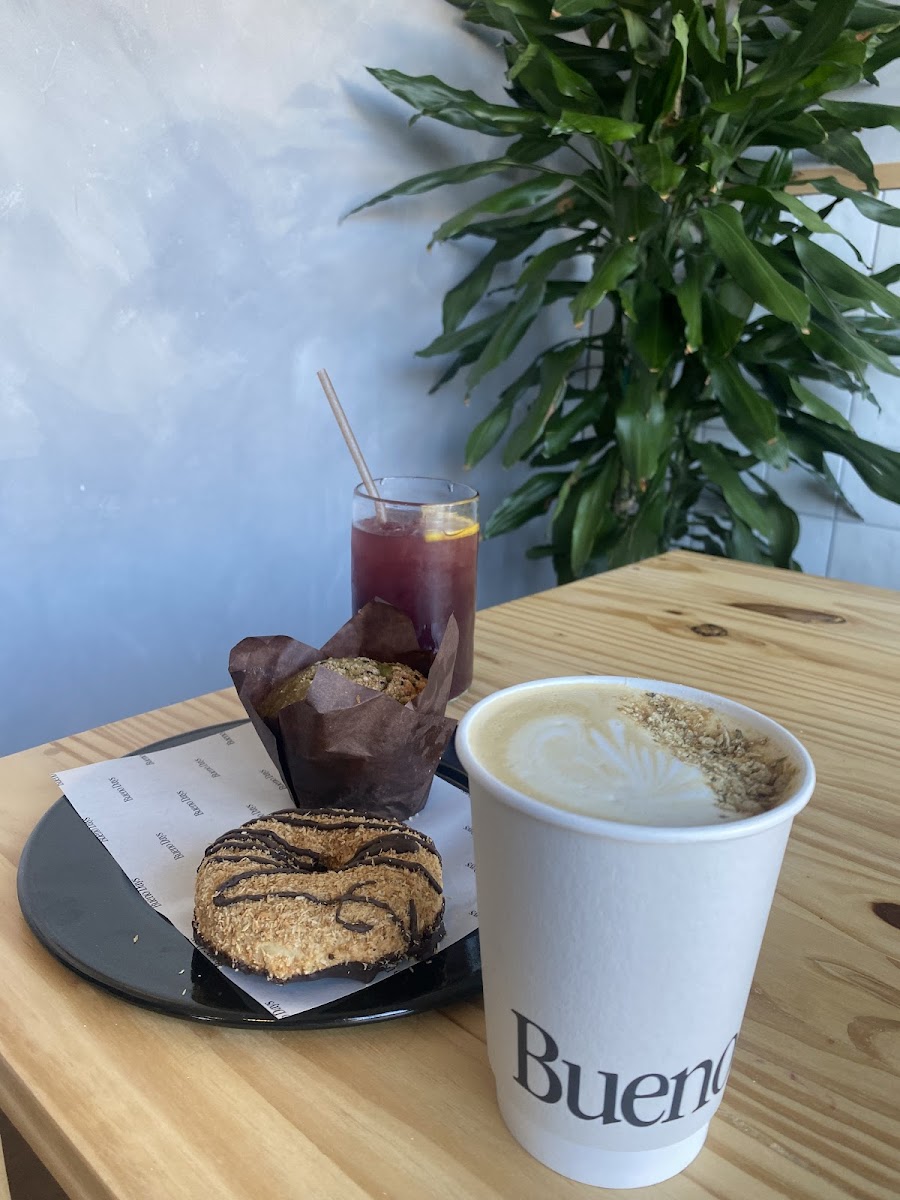 Bueno Days Photos 9