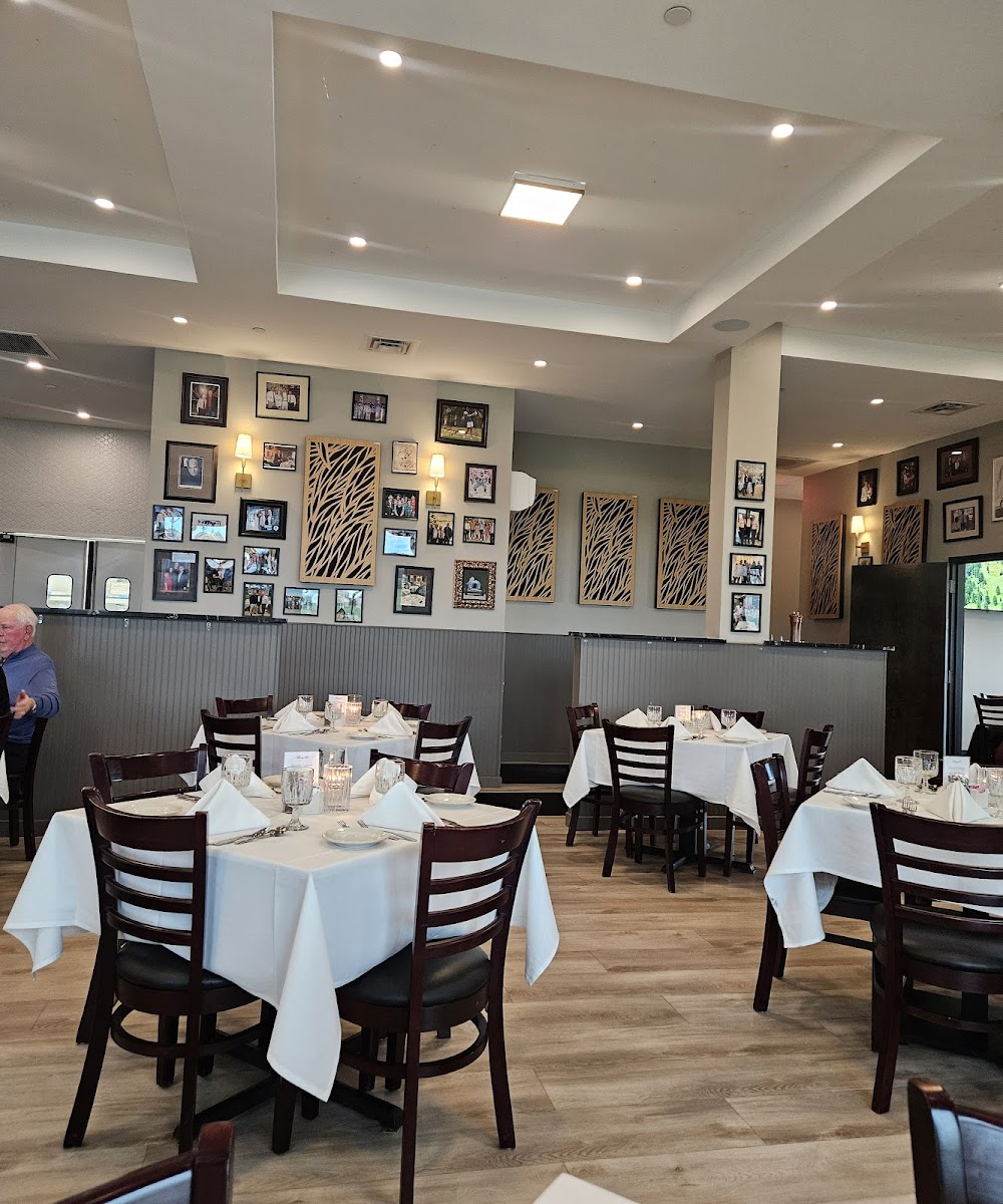 Bugatti Ristorante Photos 2