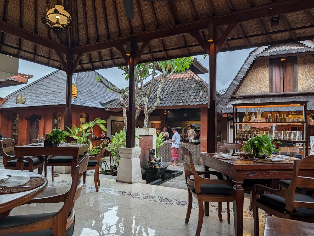 Bumbu Bali Restaurant & Cooking School