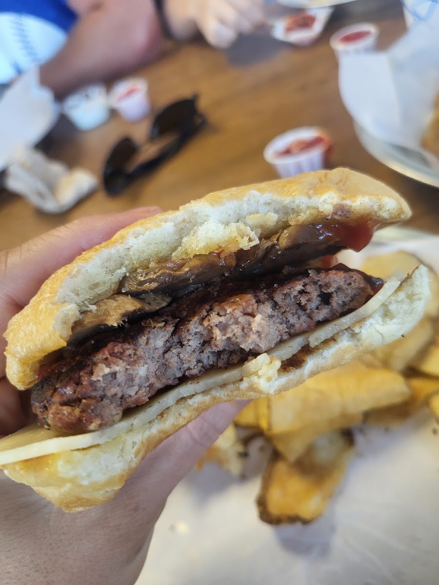 Bunk House Burgers Photos 9