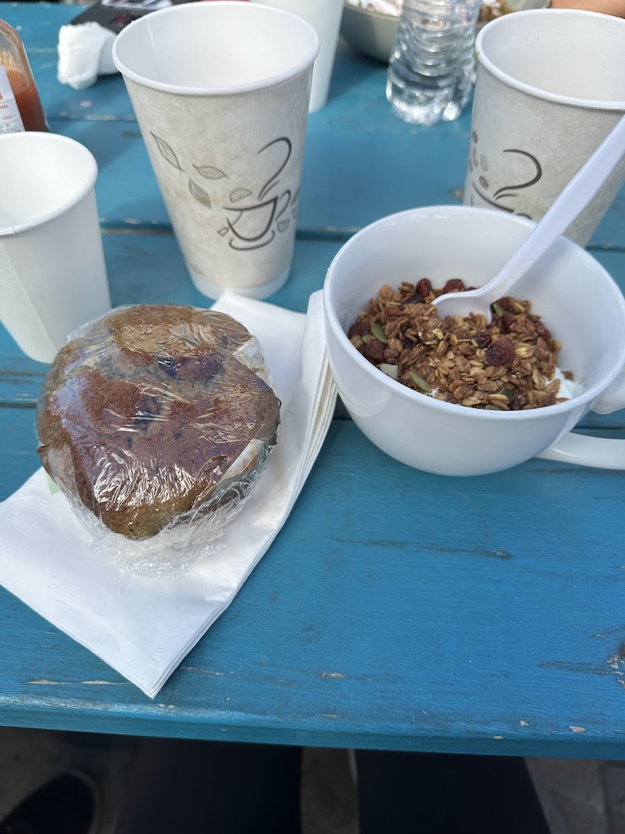 Bunny And Clyde's Corner Cafe And Market Photos 9