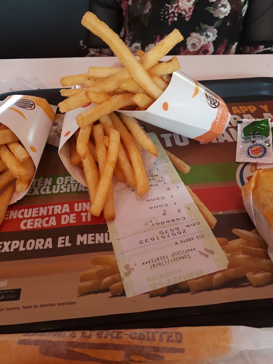 Burger King Eduardo Molina Photos 9