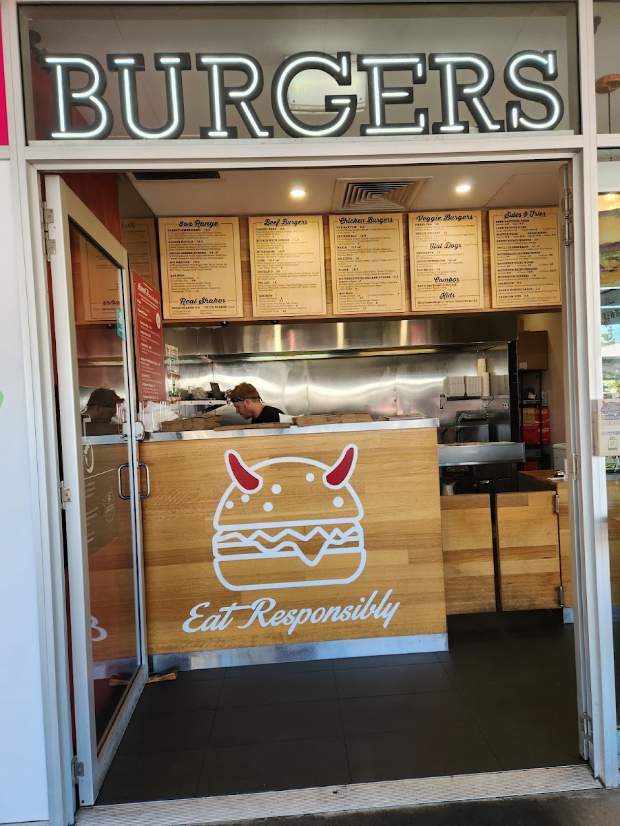Burger'd Benowa Photos 2