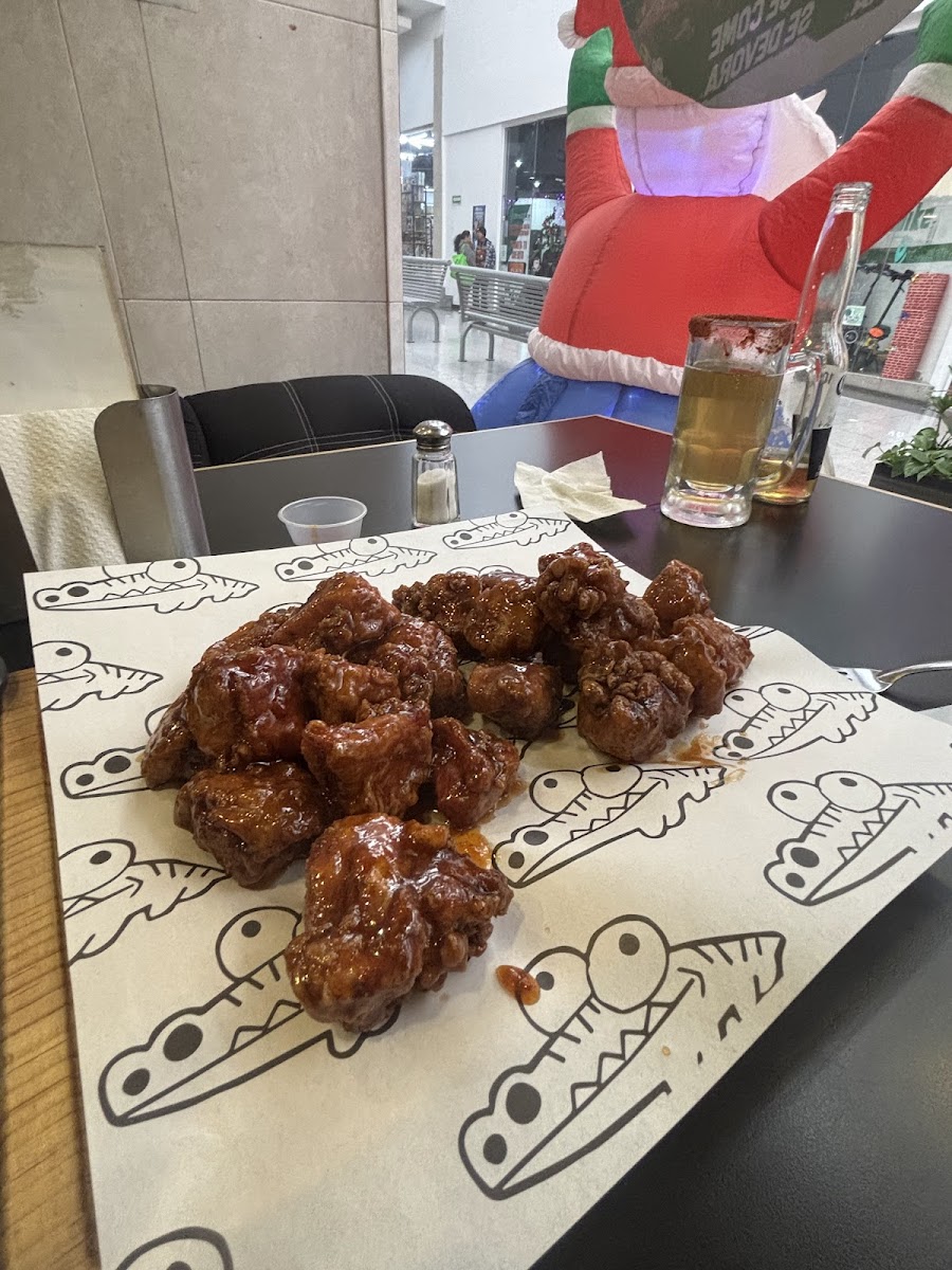Busher Cocdril's Plaza Coacalco Photos 2