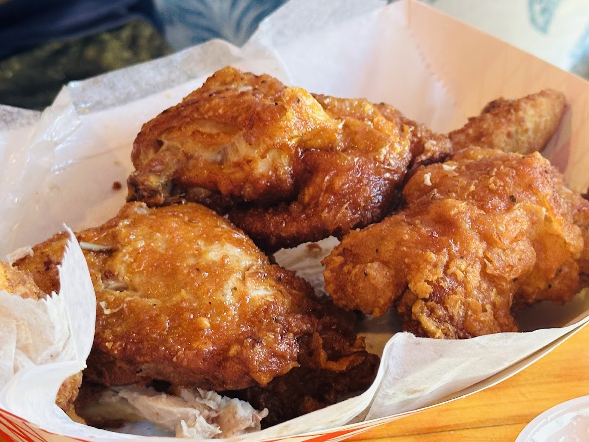 Buttermilk's Chicken Photos 2