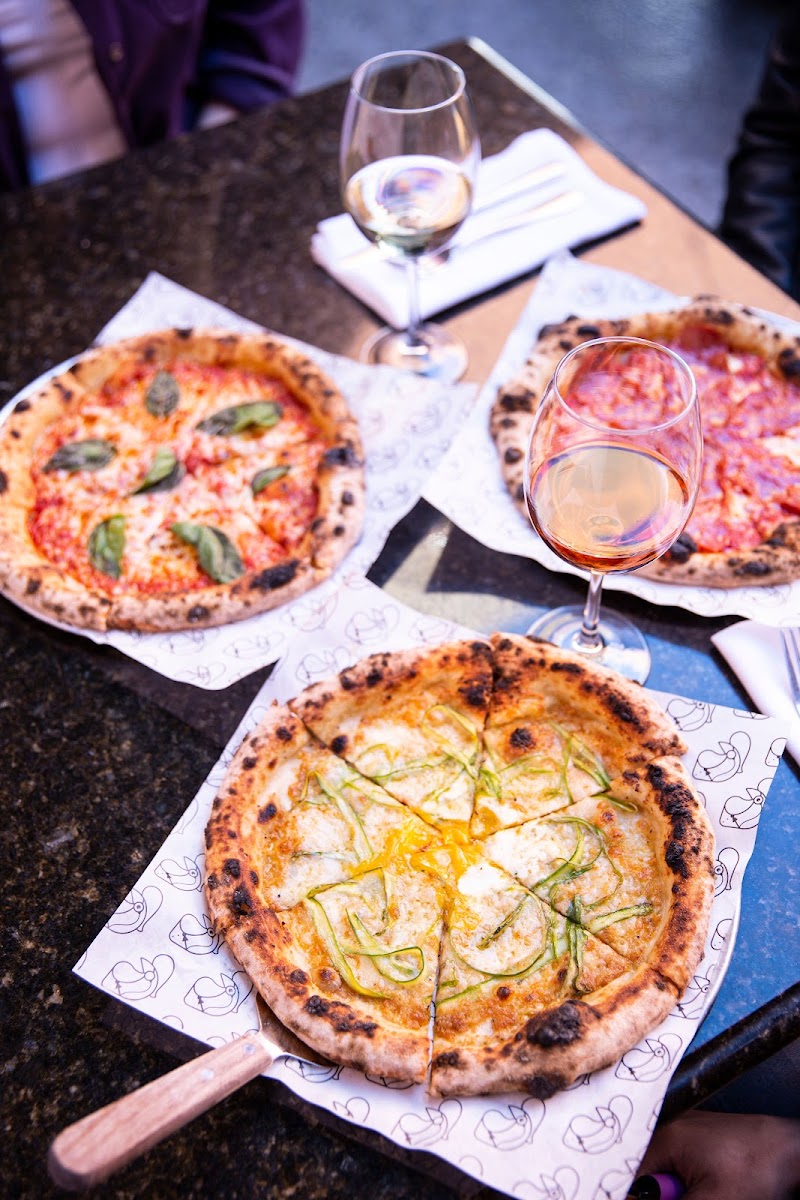 Caccio Pizza & Rotisserie - Hipódromo Photos 2
