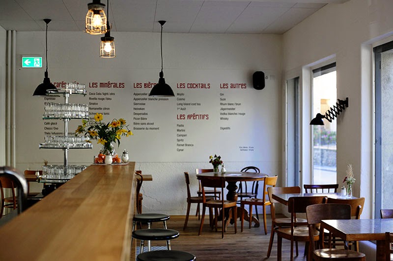 Café August 1