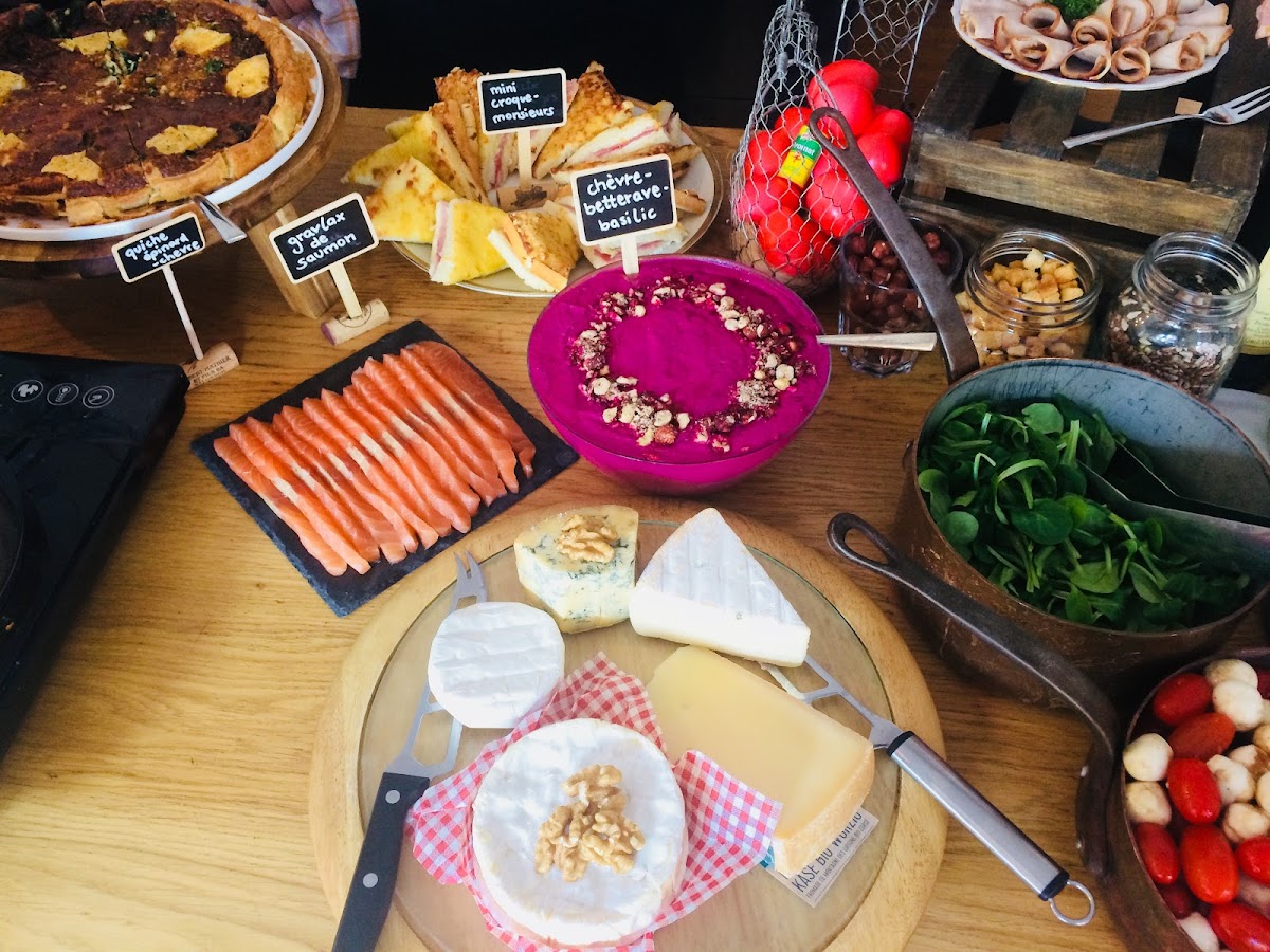 Café August 1 Photos 9